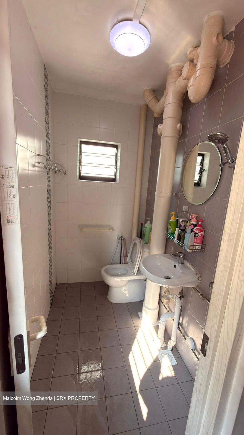 Bukit Batok West Avenue 4 (Bukit Batok),  #613625391